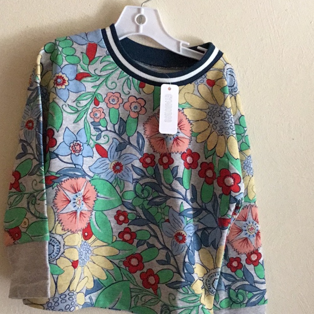 Flower sweatshirt